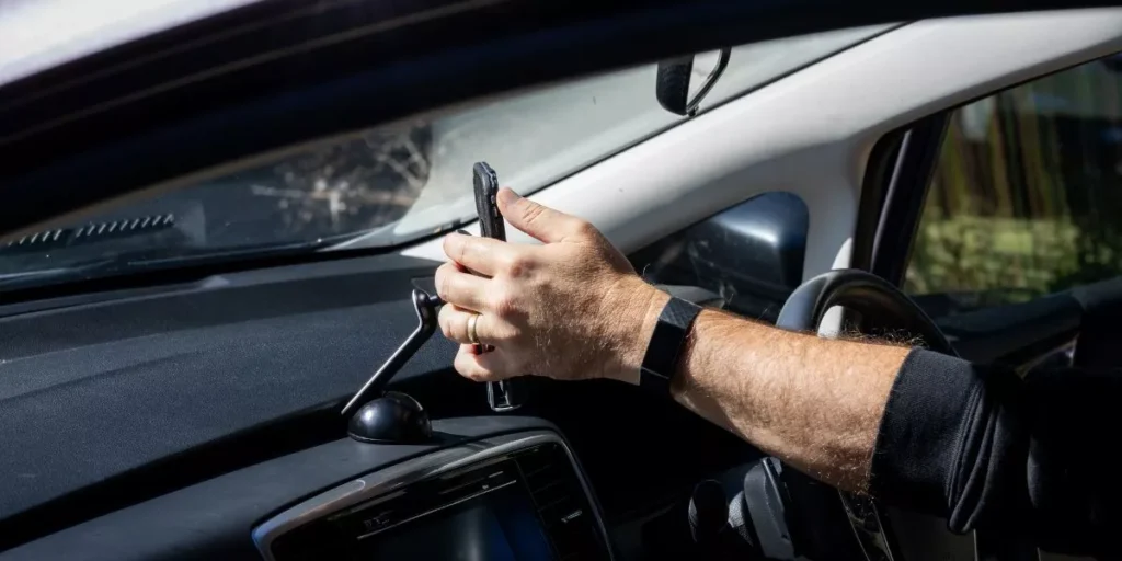 How Do Wireless Chargers Improve Car Interior Functionality?